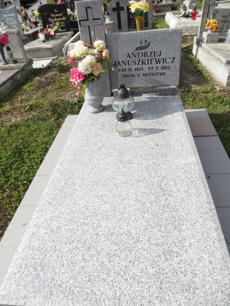 Grób Andrzej Januszkiewicz