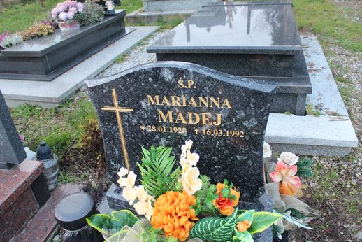 Krystyna Sernecka 1937 Nowa Ruda - Grobonet - Wyszukiwarka osób pochowanych