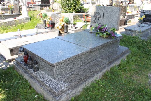 Grób Michał Mirecki