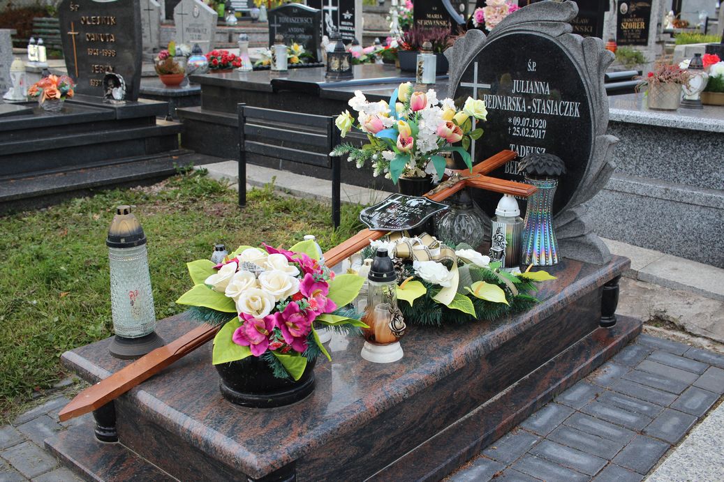 Grób Elżbieta Bryk