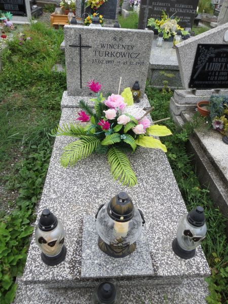 Grób Wincenty Turkowicz
