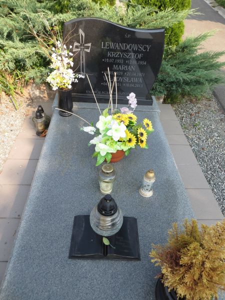 Krzysztof Lewandowski 1953 Nowa Ruda - Grobonet - Wyszukiwarka osób pochowanych