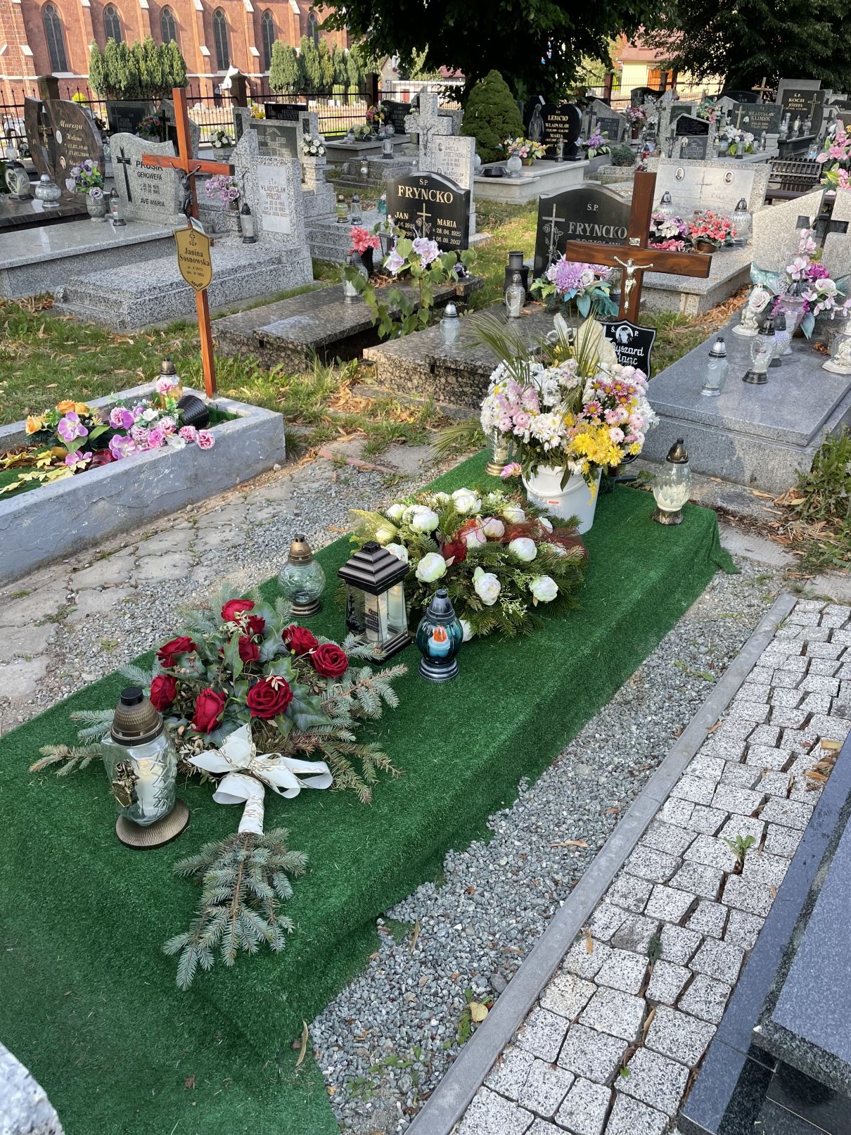 Grób Regina Miłosz