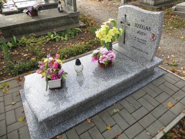 Grób Józef Dżegan