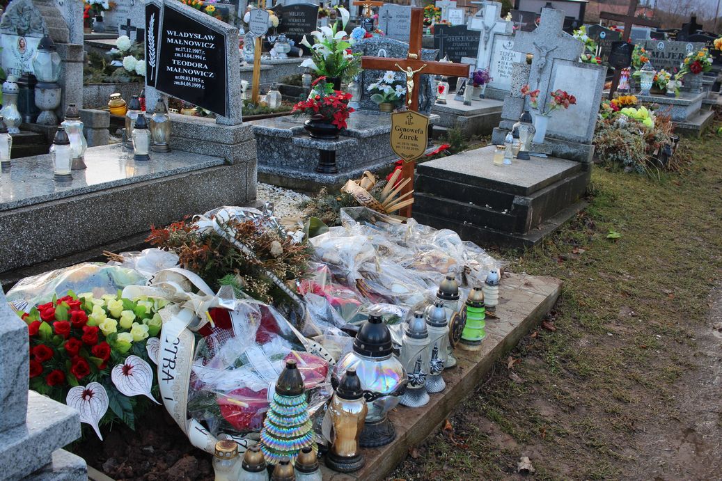 Grób Genowefa Żurek